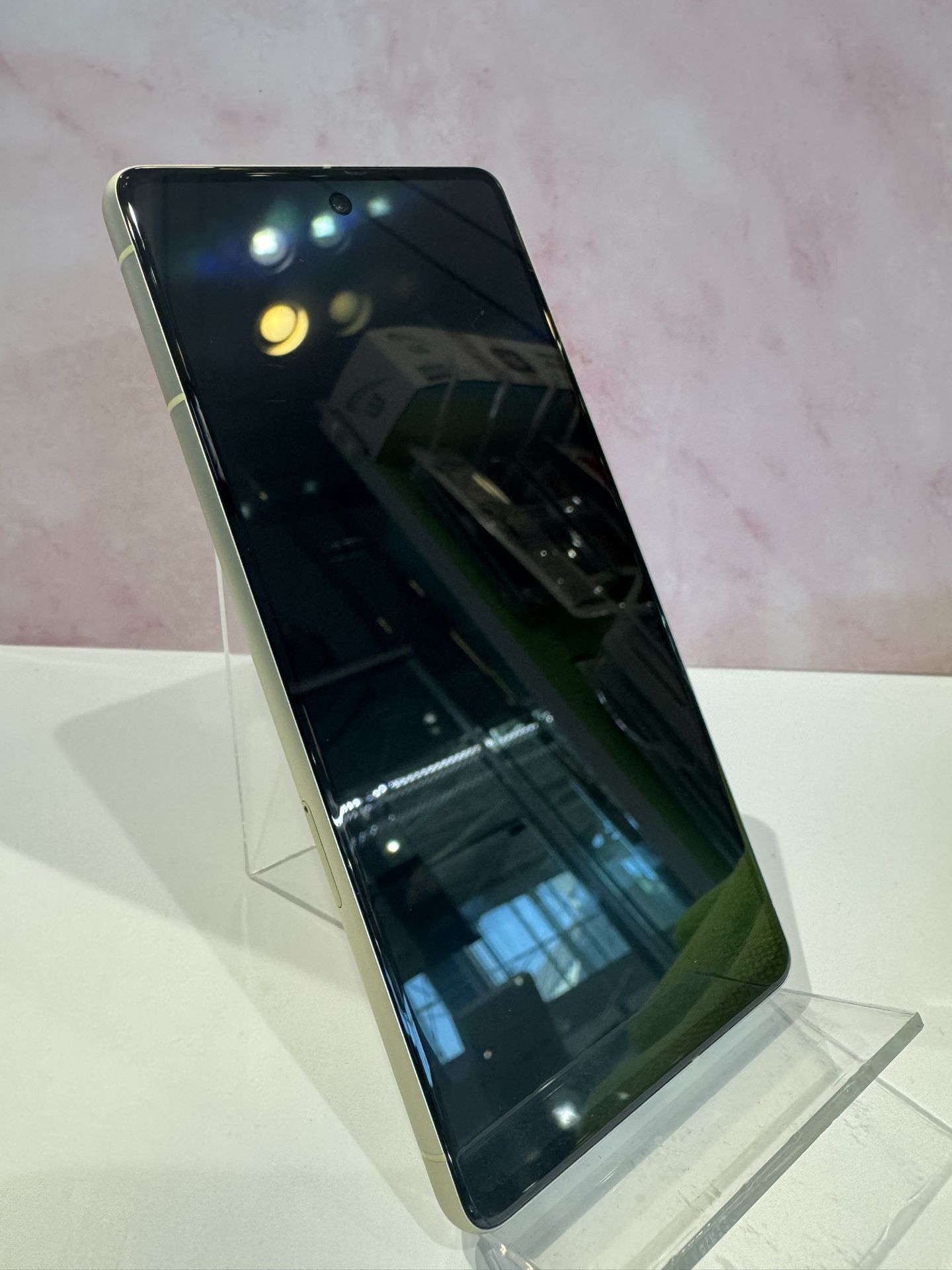 Google Pixel 7 128GB Unlocked