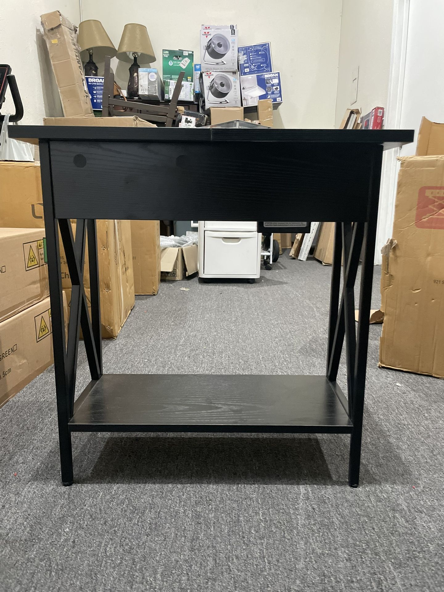 Small Table With Charger