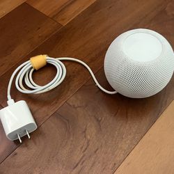 Used Apple Homepod Mini (Smart Speaker w/ Voice Control)