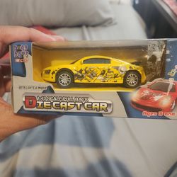 Audi diecast  scale 1:43 pull back with light and sounds