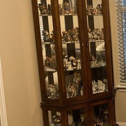 Curio cabinet