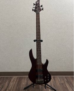🎸 LTD 5-String Bass Guitar – Great Sound & Condition! 🔥