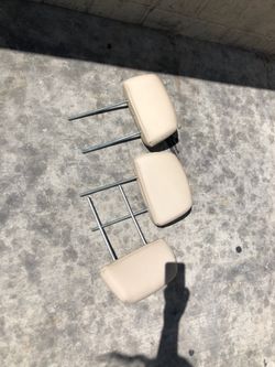 Cadillac head rests
