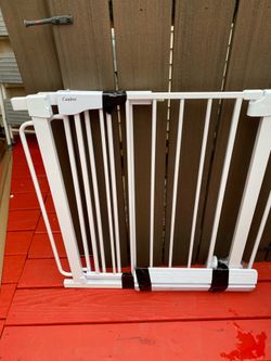 White safety gates