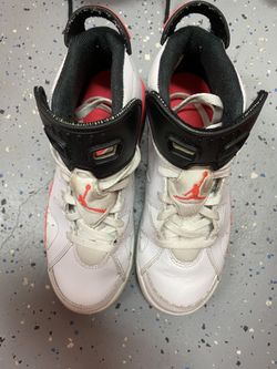 Kids Jordan’s sz 2y