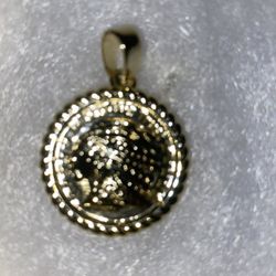 Gold Pendant 