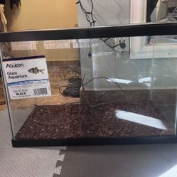 Aqueon Reptile/Fish Glass Aquarium w Lid