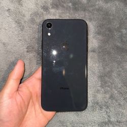 unlocked black iphone xr 