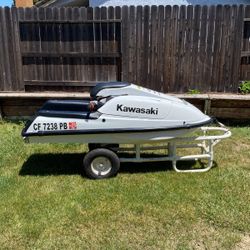 Kawasaki 750 2 Stroke Jet Ski Package 