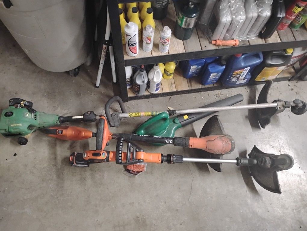 3 Weed eaters, 1 Leaf Blower