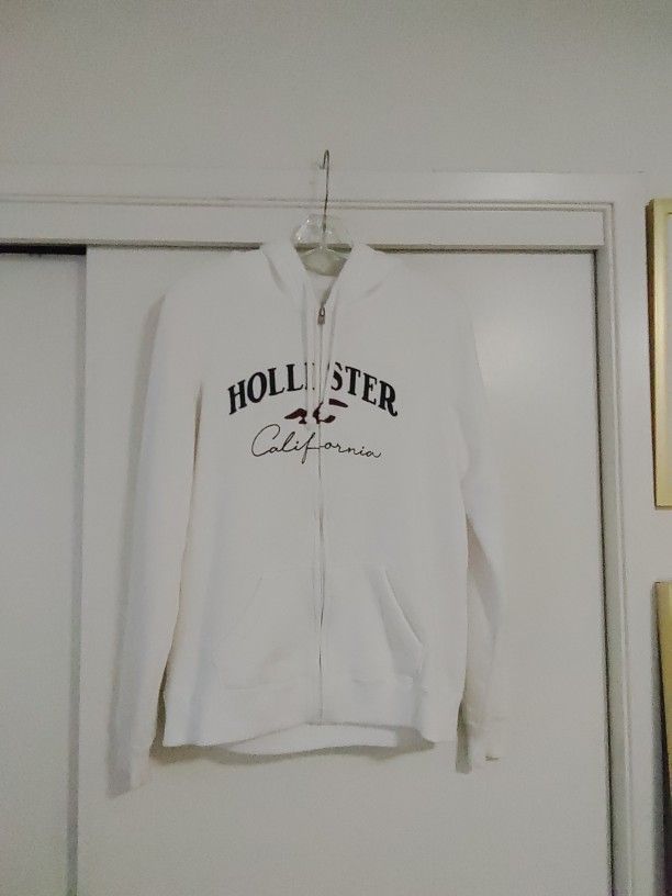 Hollister Sweater/hoodie