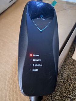 Lectron portable Electric Vehicle (EV) charger