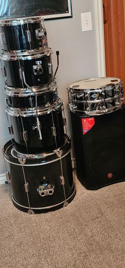 Black 5 PC  Kit with Ludwig Supralite Snare