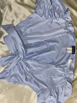 Baby blue tie up crop top