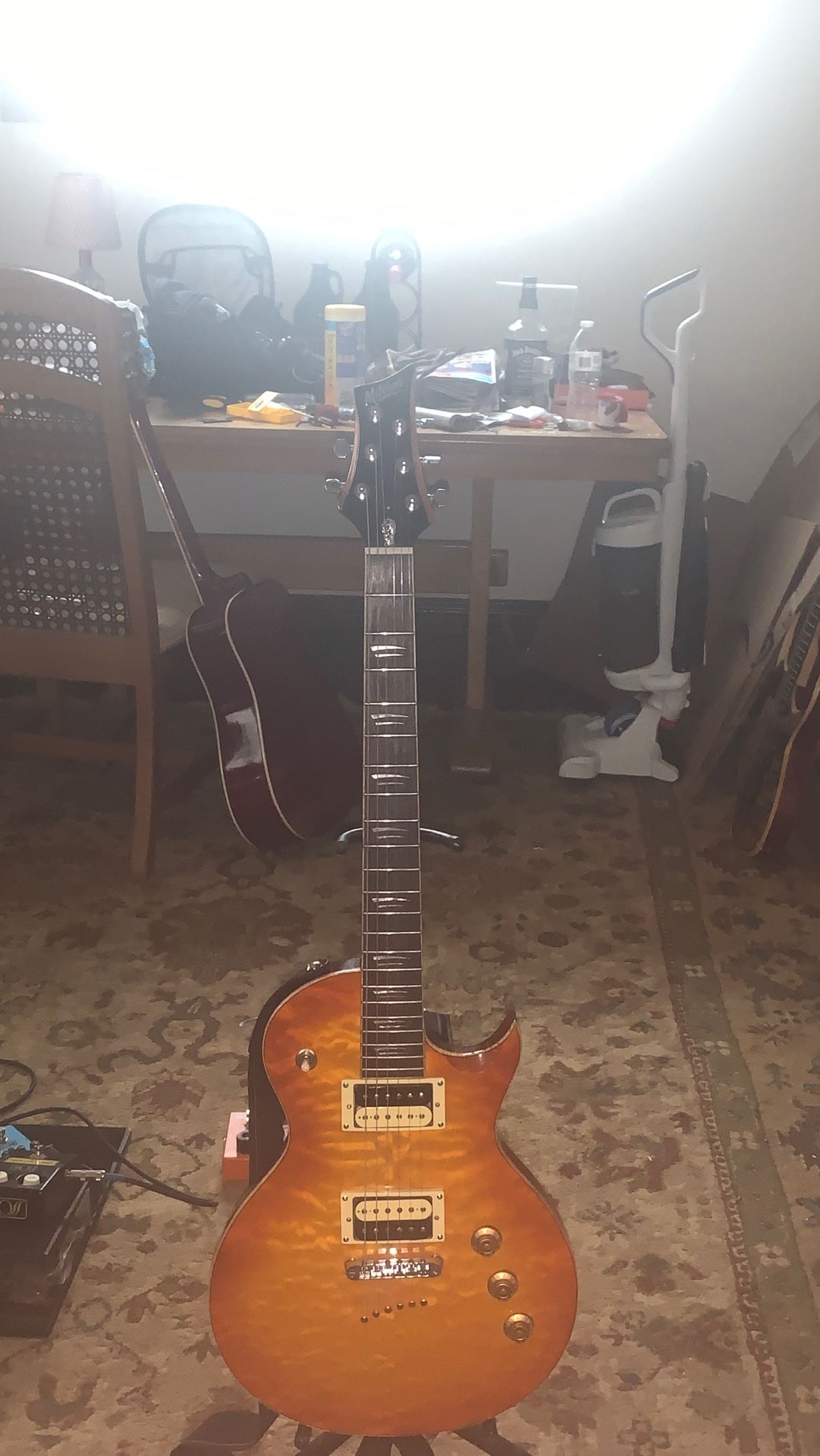 Mitchell les Paul electric guitar