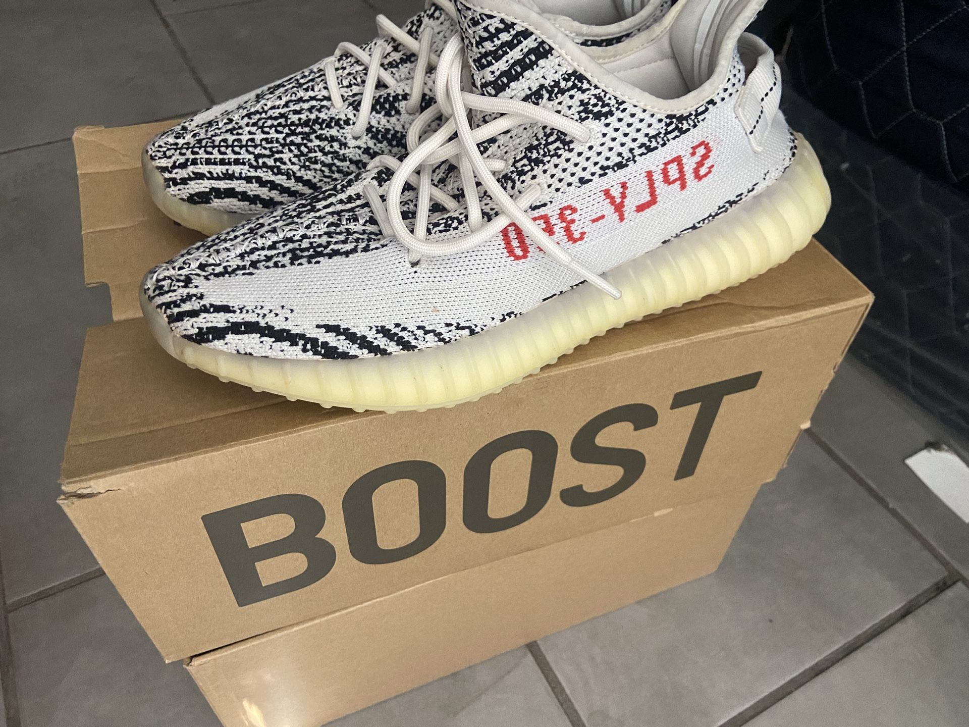 yeezys 350