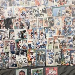 153 different Barry Sanders Football cards. 