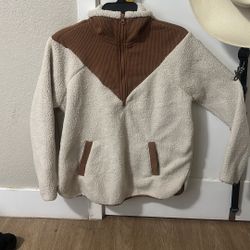Sweater Size S (4-6) Adult