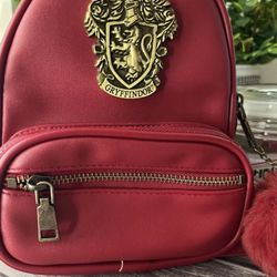 Universal studios Harry Potter Gryffindor Mini Backpack