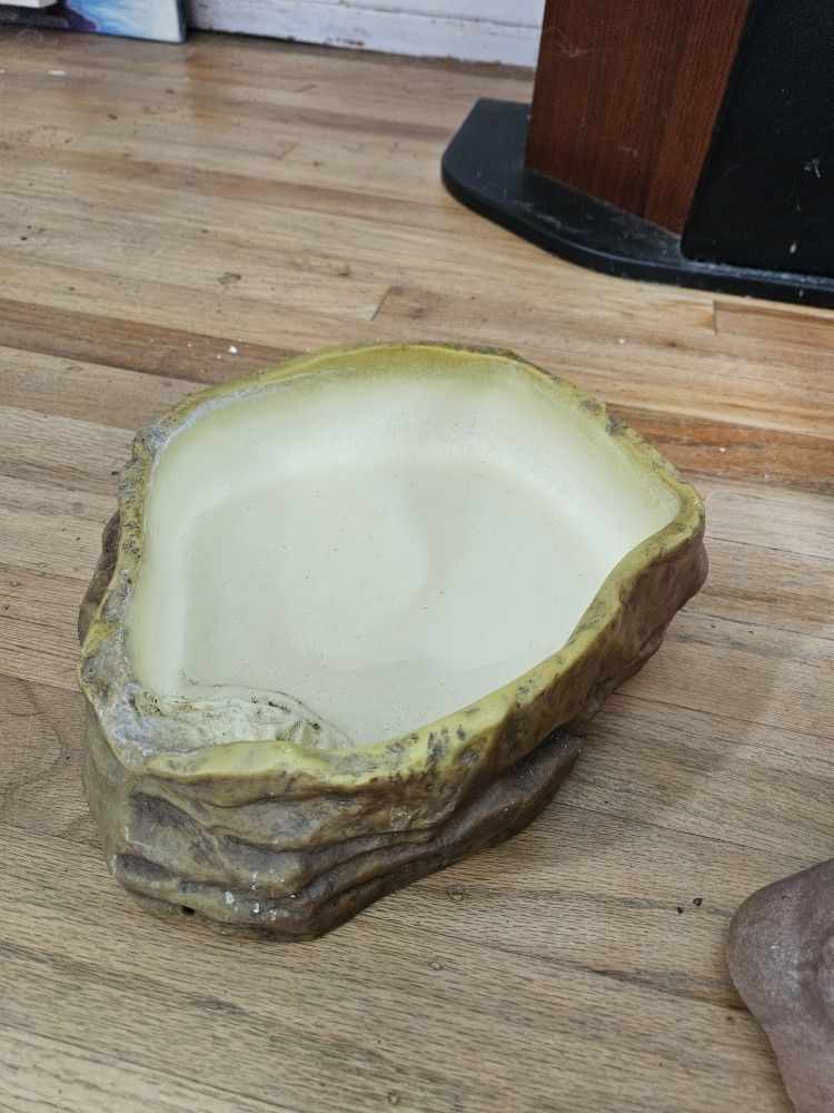 XL Water Bowl For Reptiles