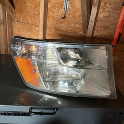 2011 ram 1500 drive side headlight