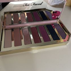 Too Faced Razzle Dazzle Eyeshadow Palette 
