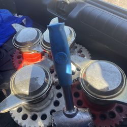 Wire wheel adaptor and knockoff hammer