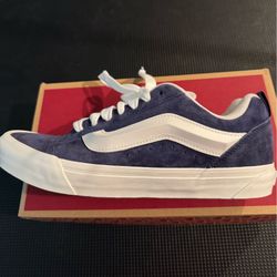Vans Knu Skool