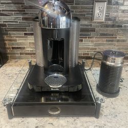 Nespresso Vertuo Coffee/Espresso Machine 