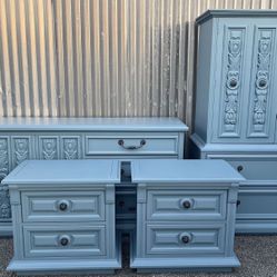 Lovely Refinished 5 Pc. LANE Brand Bedroom,  Dresser Set