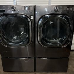 BEAUTIFUL  LG WASHER AND  ELECTRIC DRYER SET EXCELLENT CONDITIONS 