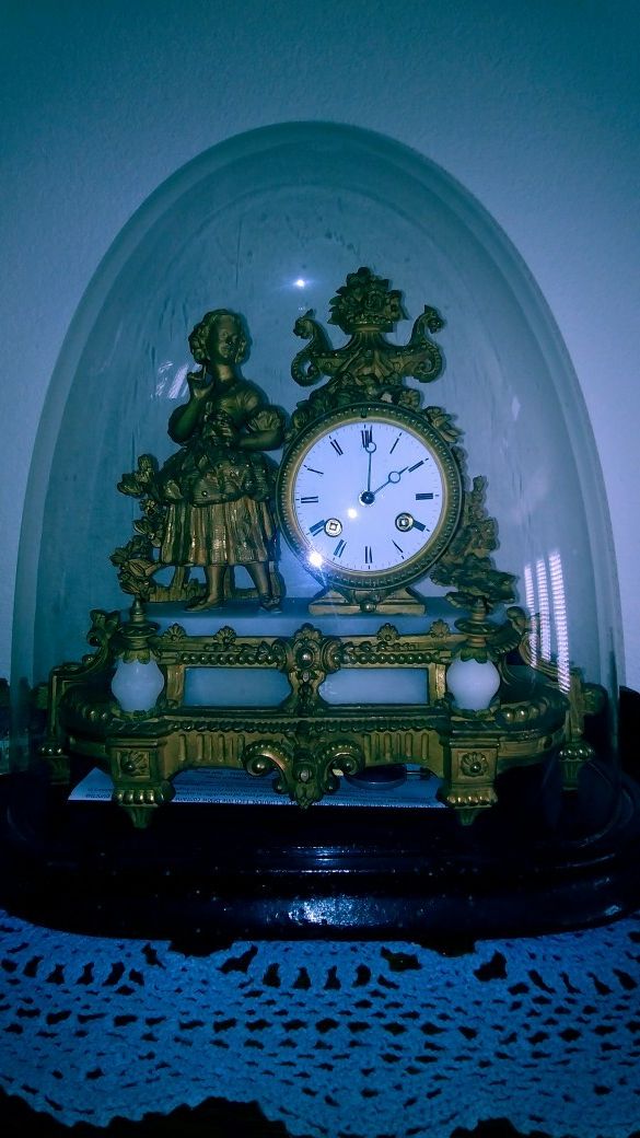 Mid 1800s clock from Europe