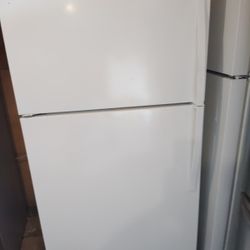 Refrigerator Works Good 33x66