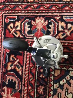 Shimano First Gen Tekota 800 Level Wind Reel