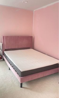Queen Bed Frame/Velvet Upholstered Platform Bed Frame with Headboard/Strong Wood Slats Support
