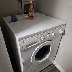 Washer/Dryer