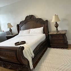 King bedroom 5 piece set