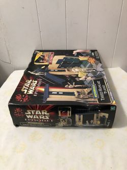 Star Wars 1999 Episode 1 Theed Hangar PlaySet Open Box New
