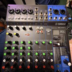 Yamaha MG10XU Mixing Console