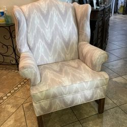 Nice Comfortable Accent Chair Wing Back Style