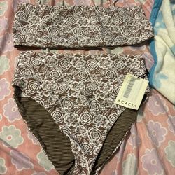 Brand New Acacia Two Piece 