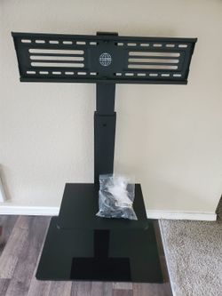 Universal Floor TV Stand with Mount (37"–75") – Excellent Condition