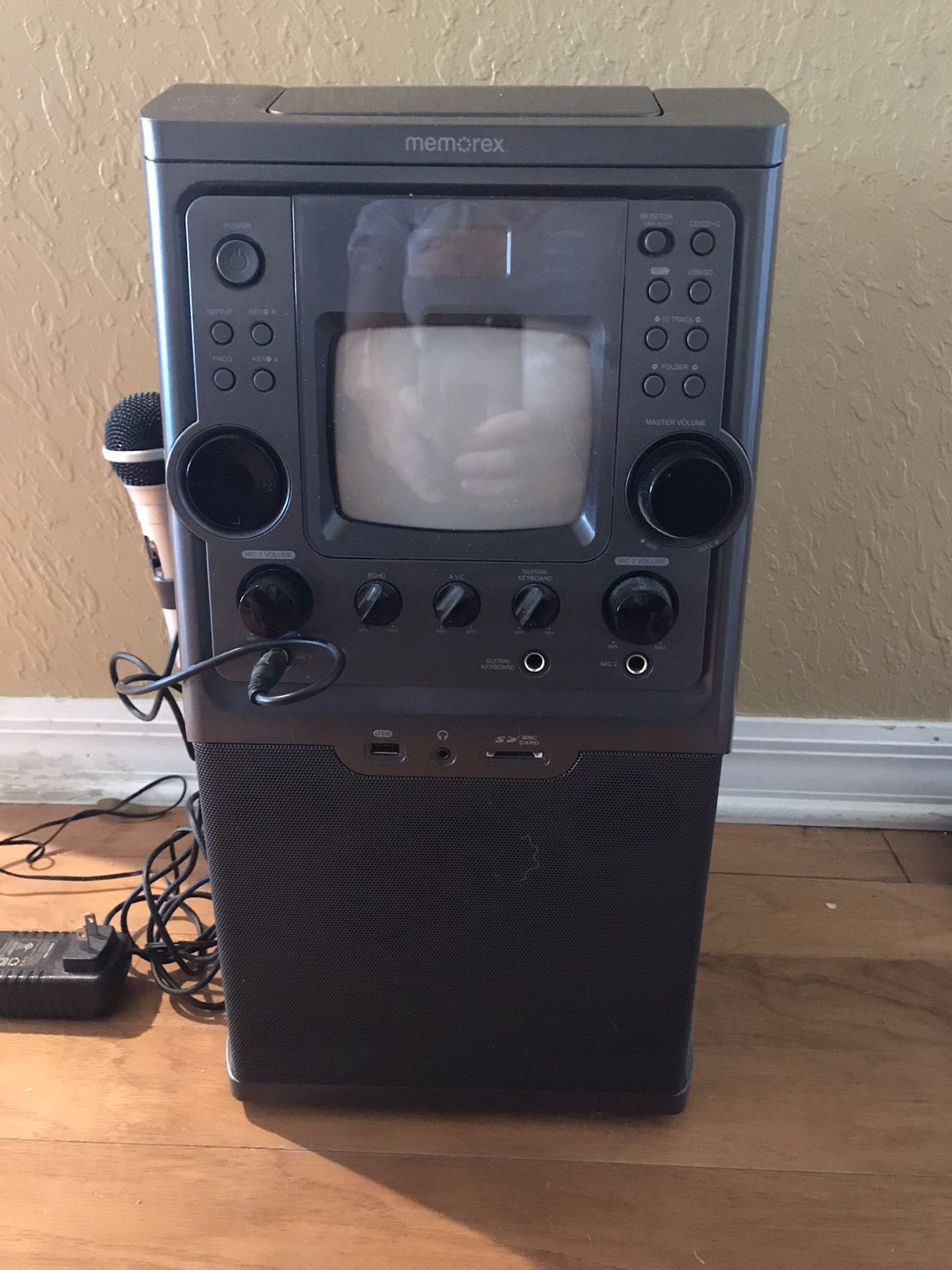 Karaoke machine/CD player
