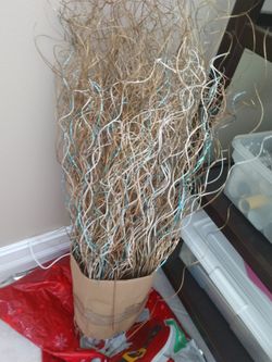 24-28" Gold Sparkle Curly Ting Ting Branch

