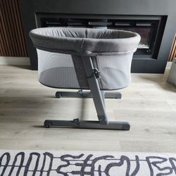 Simmons Bassinet-Gender Neutral