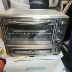 Oyster Toaster Oven And Pizza Warmer