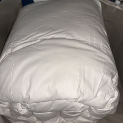 Martha Stewart Luxurious Goose Feathers Down Comforter Twin Size 100% Cotton Duvet Insert