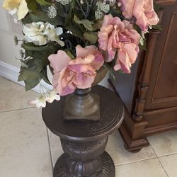 16” Column W/ Silk Flower Pot