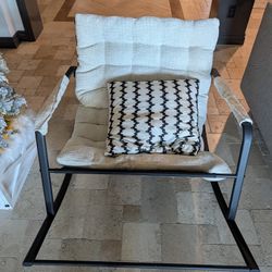 Low Rocking Chair like new 