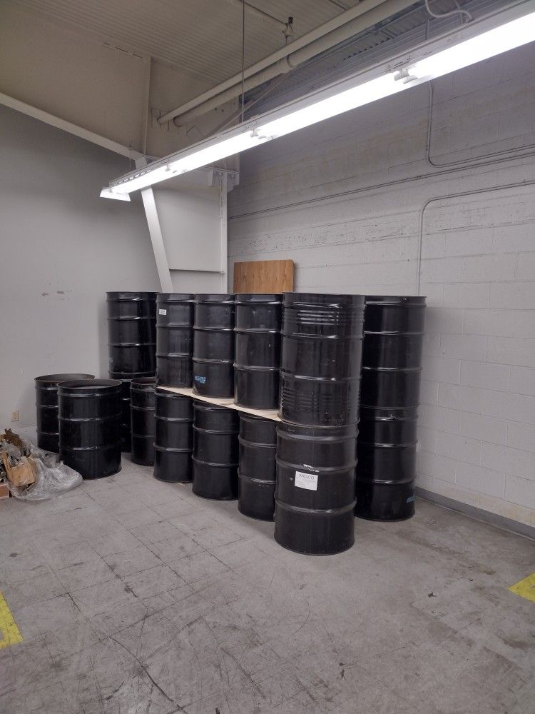 For Sale 50 gallon Metal Drums Empty Clean